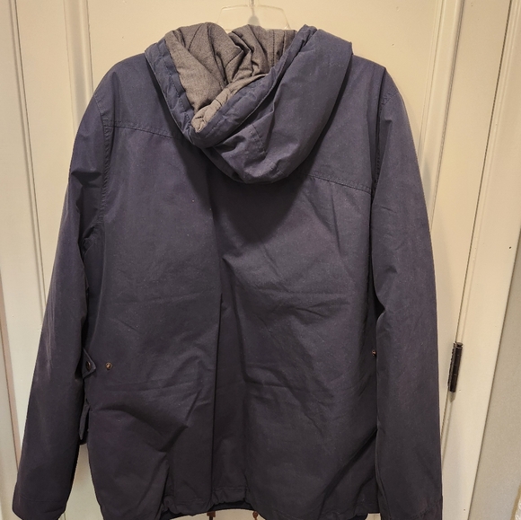 Volcom Winter Jacket - Picture 4 of 5